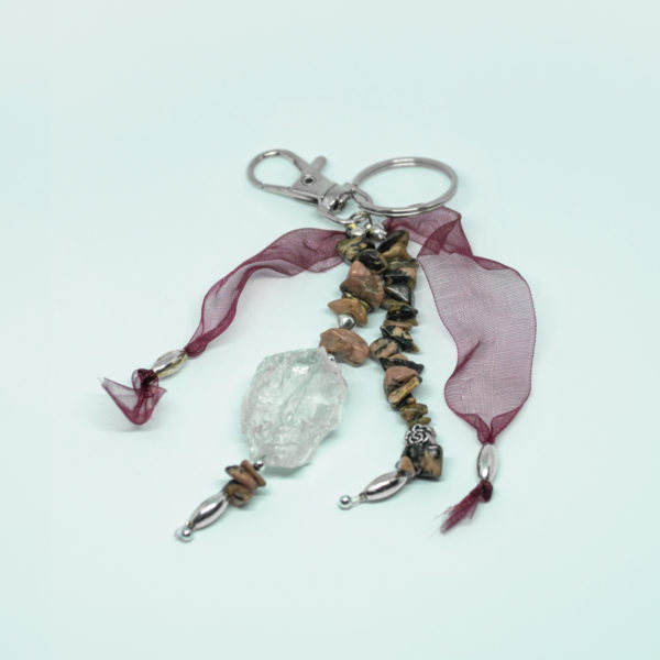 Porte-clé, brut de quartz et rhodochrosite.